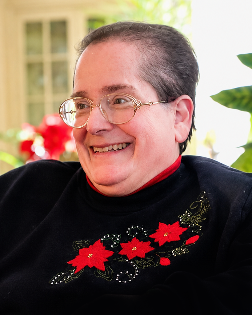 Laura Marie Savona Profile Photo