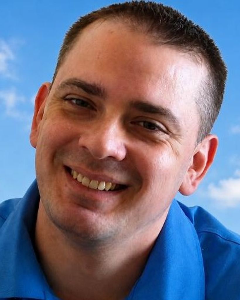 Thomas A McGowan Profile Photo
