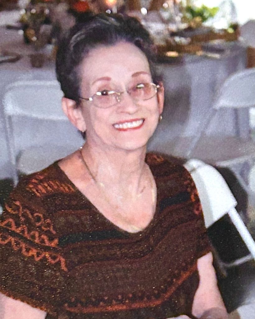 Emily Grodecki Profile Photo