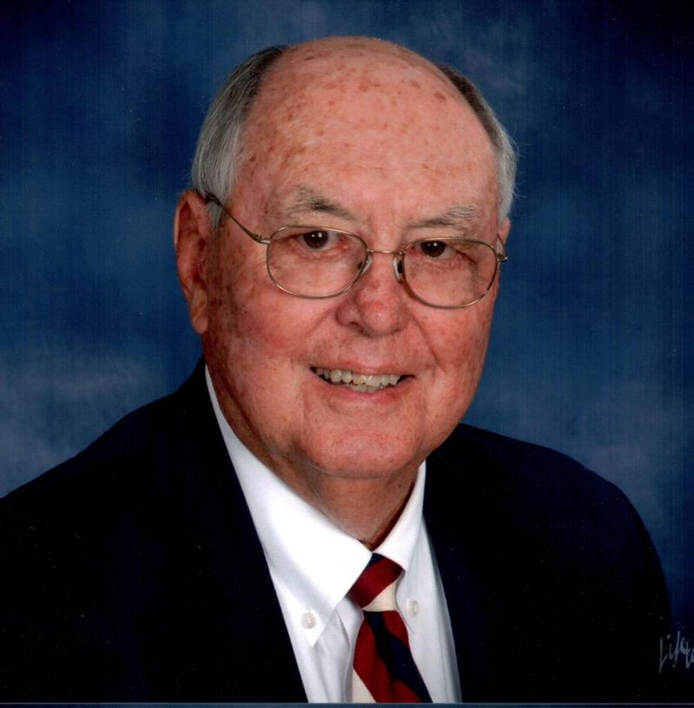Carroll Udo Hoffmann Profile Photo