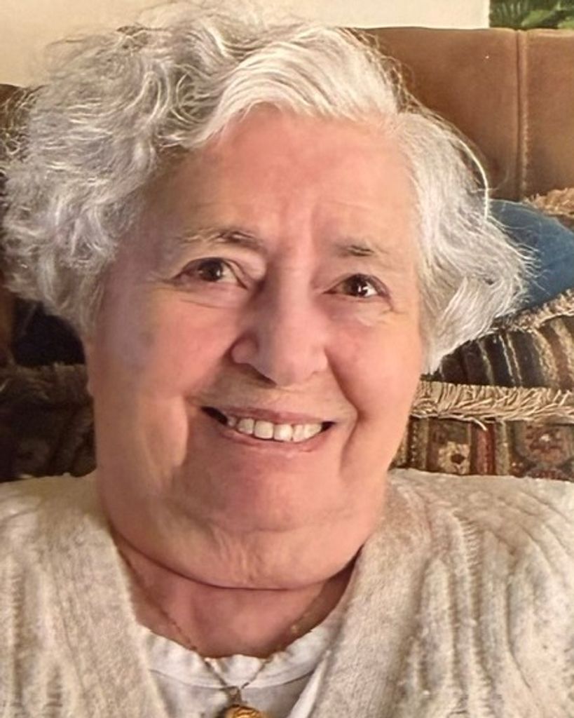 Mary (Teixeira) Mello