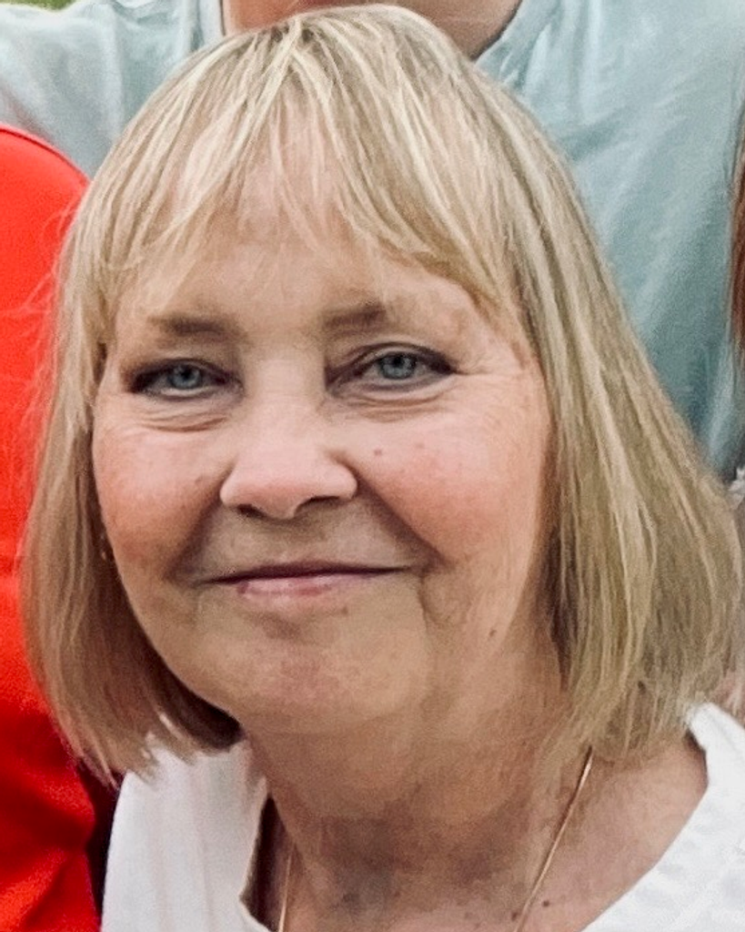 Pamela Sue Hollowell
