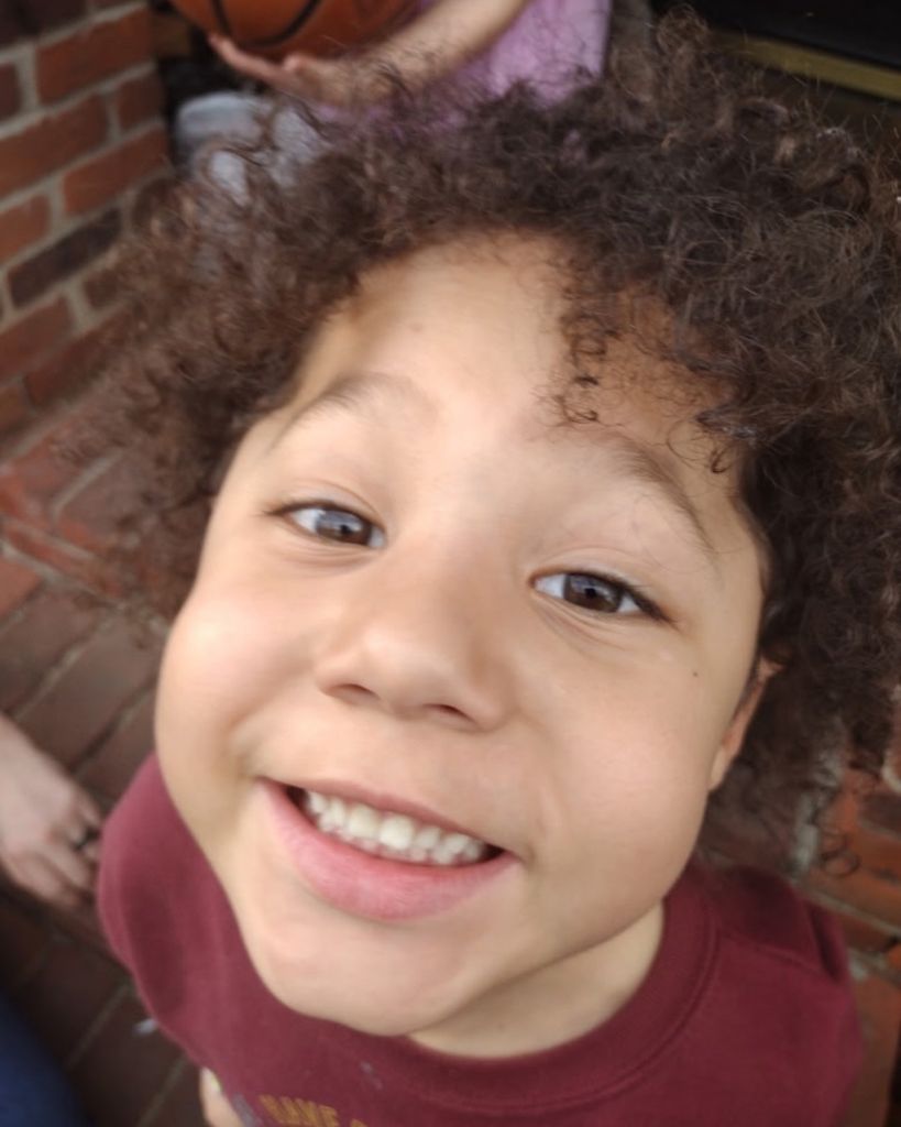 Elious Rayne Profile Photo