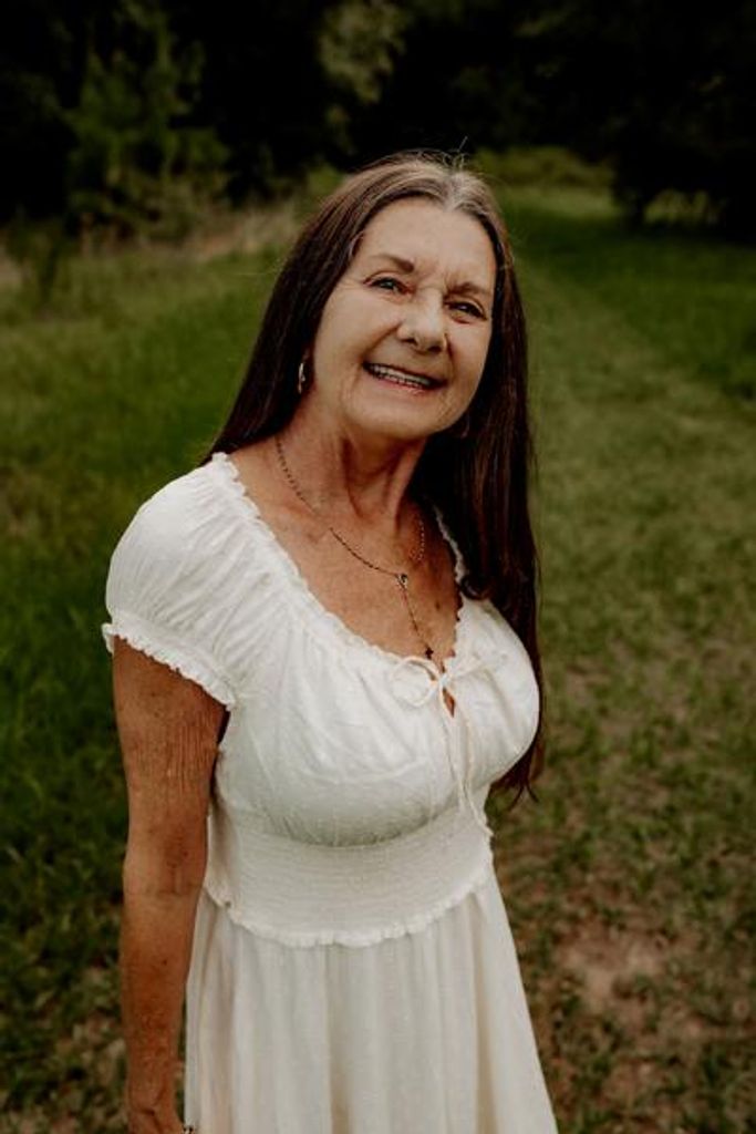 Suzanne Rose Donovan Profile Photo