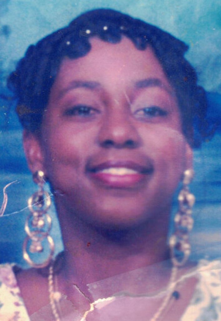 Yolanda Street Profile Photo