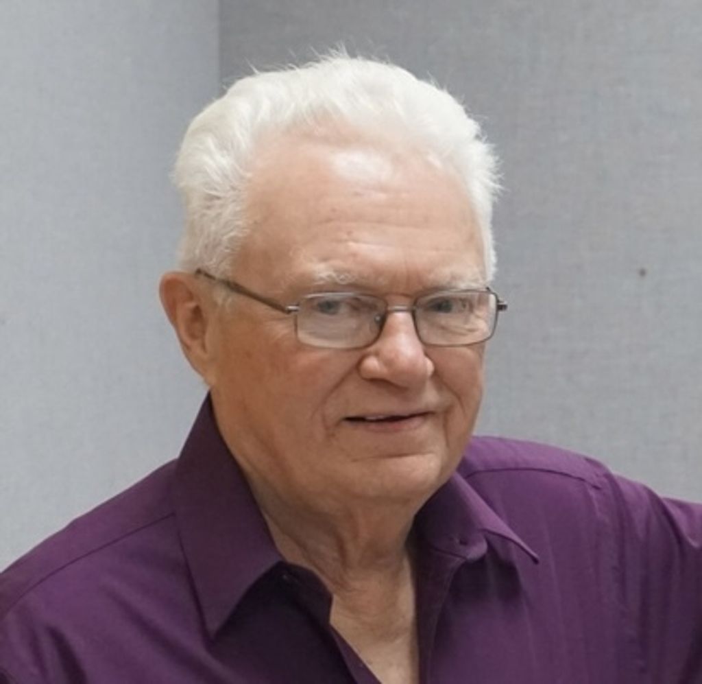 Farrell Kent Snyder Profile Photo