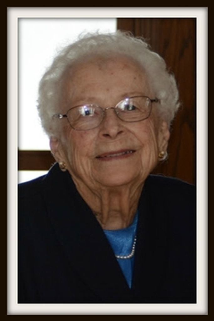Marie  Sylvia (Gilbertson)  Amdahl
