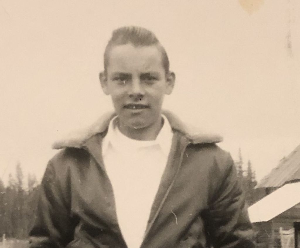 Robert Ellis Sr.