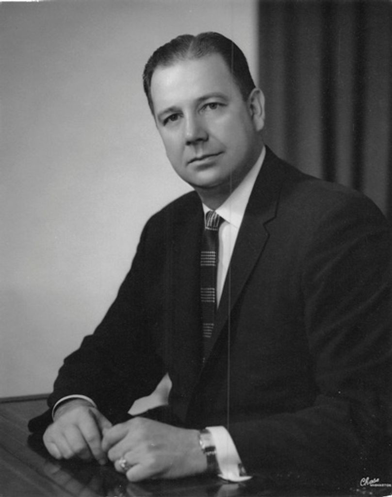 Robert E. Cooney