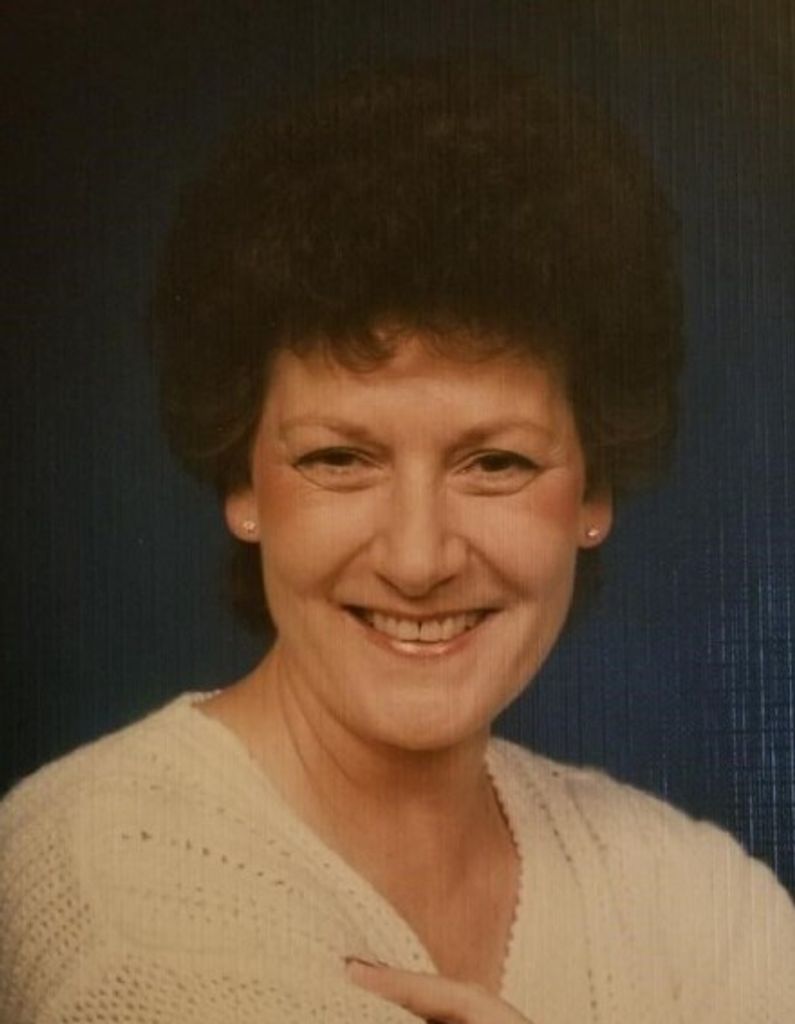 Suzanne (Gantt)  Edge