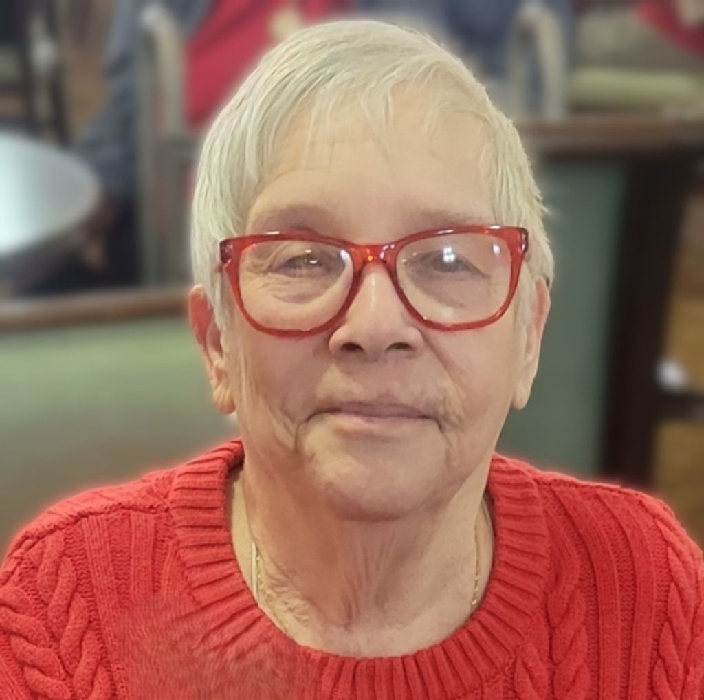 Maxine Lang Profile Photo