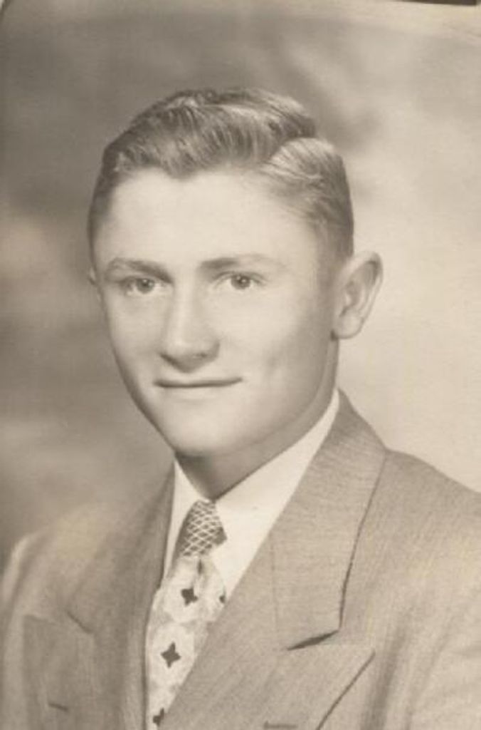Earl R. Menke Profile Photo