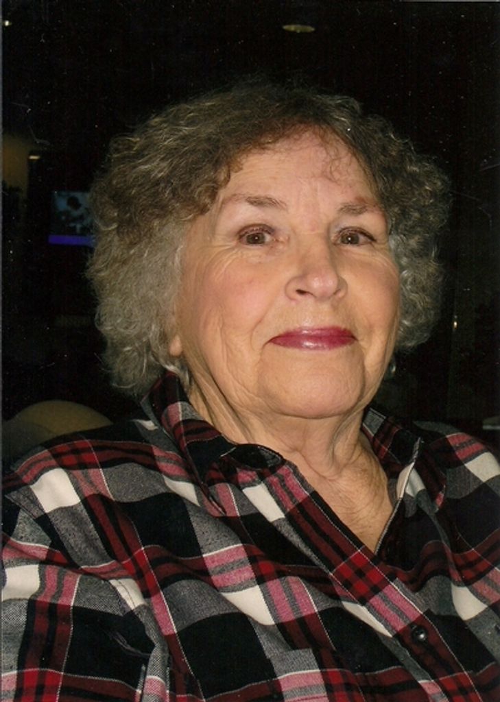 Evelyn Marie Henderson Profile Photo