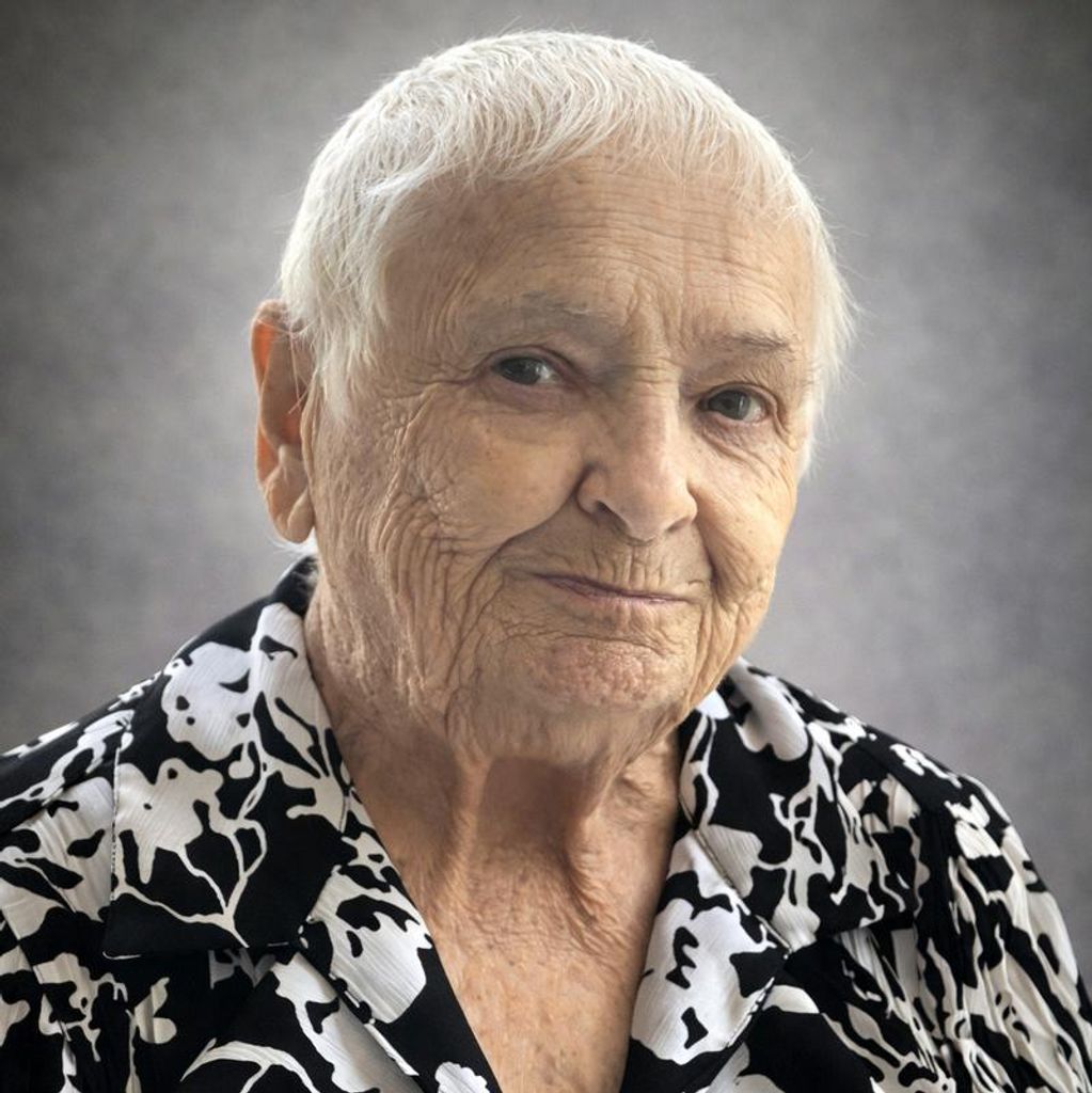 Mary Esther Bond O'Malley Profile Photo