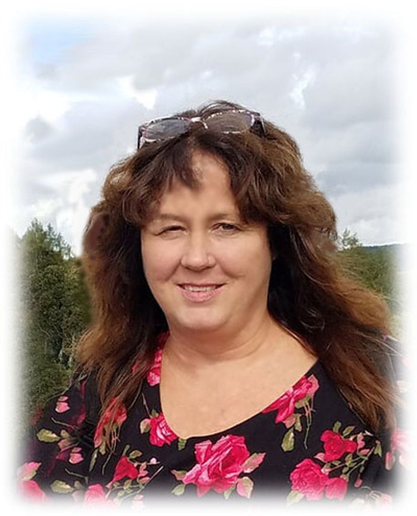 Garnet Maria Mummert Profile Photo