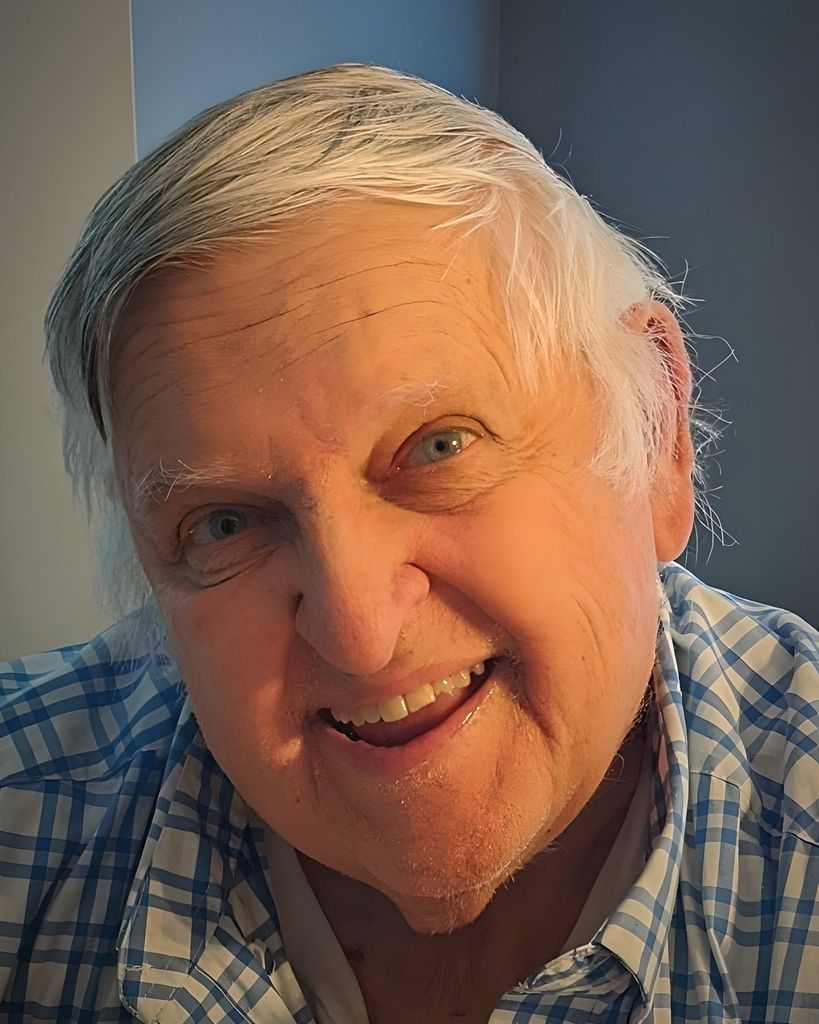 Eugene E Stohs