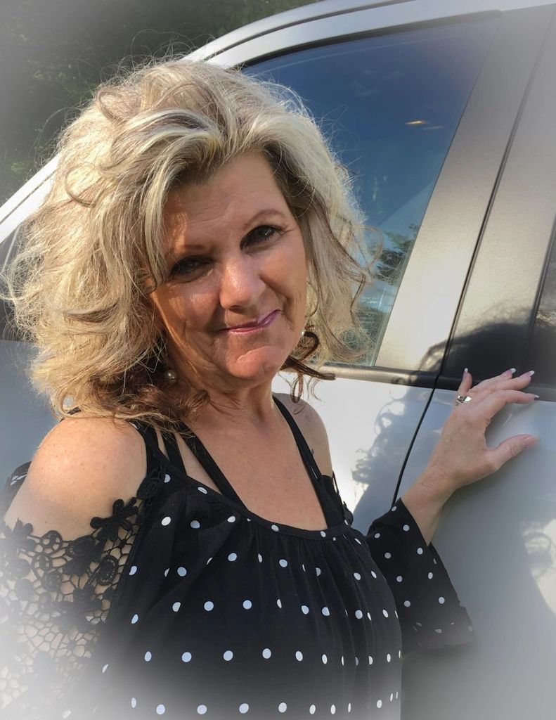 Victoria Gail Mullins Profile Photo