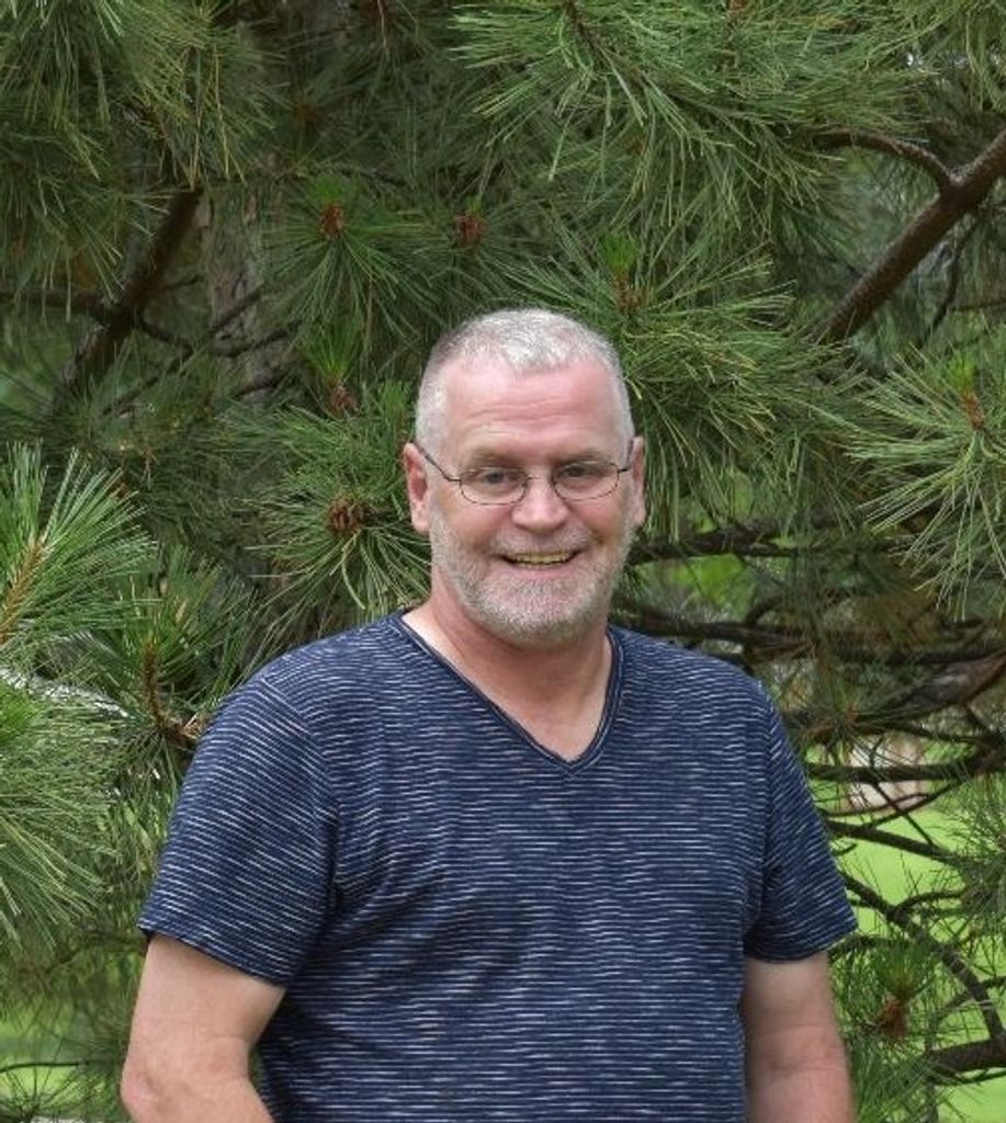 Bruce Odes David Holden