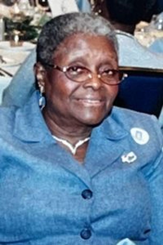 Vivian Estella White Profile Photo