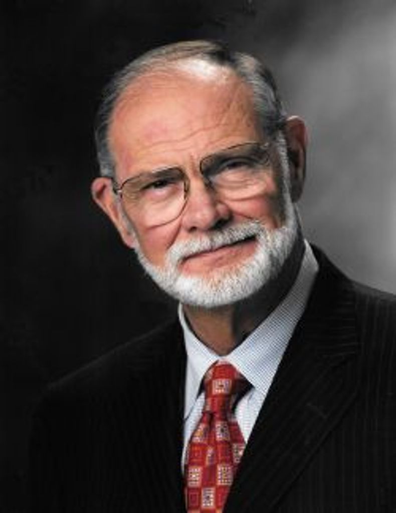 Jewell Macbeth "Mac" Troy