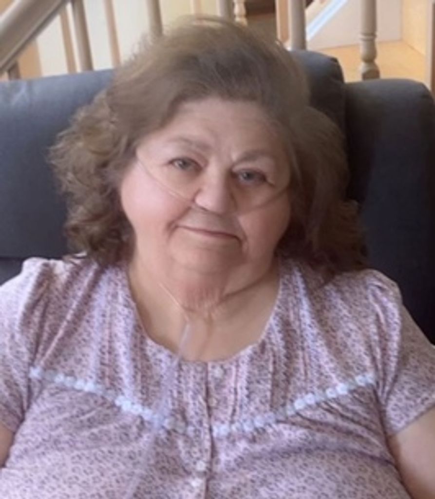 Rosemarie "Abbey" Mombro Profile Photo