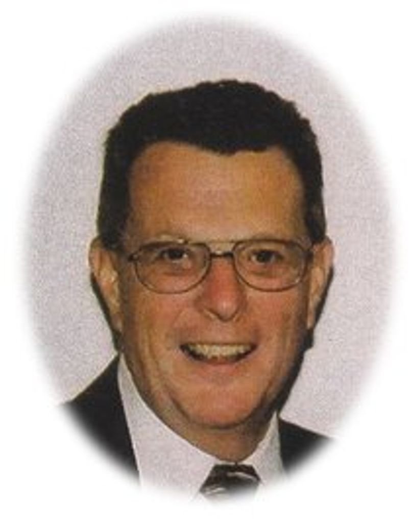 David  Hale  Reynolds