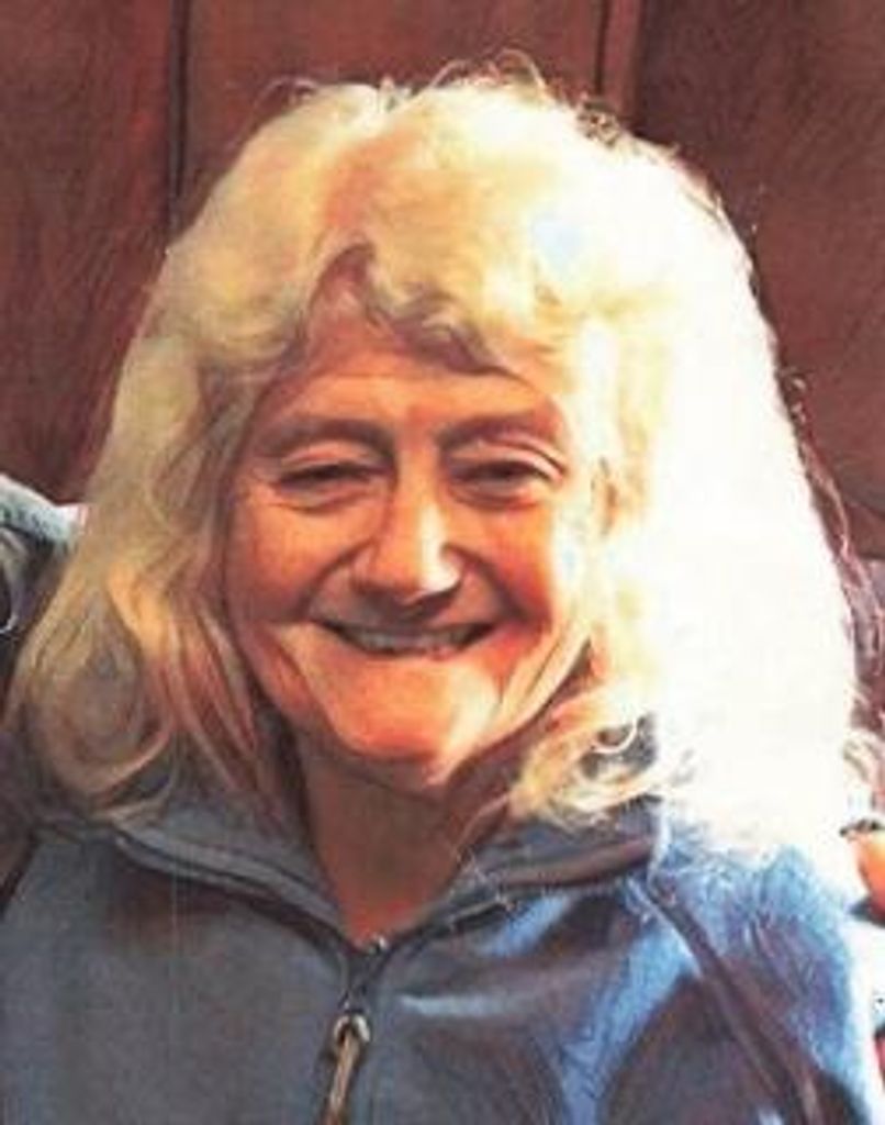 
Gayle
 
Holste
 Profile Photo