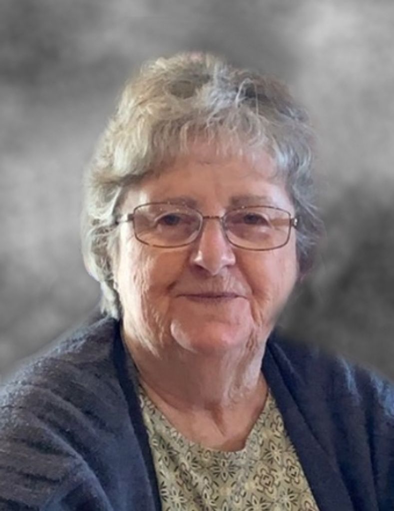 Patricia (Riley) Mccue