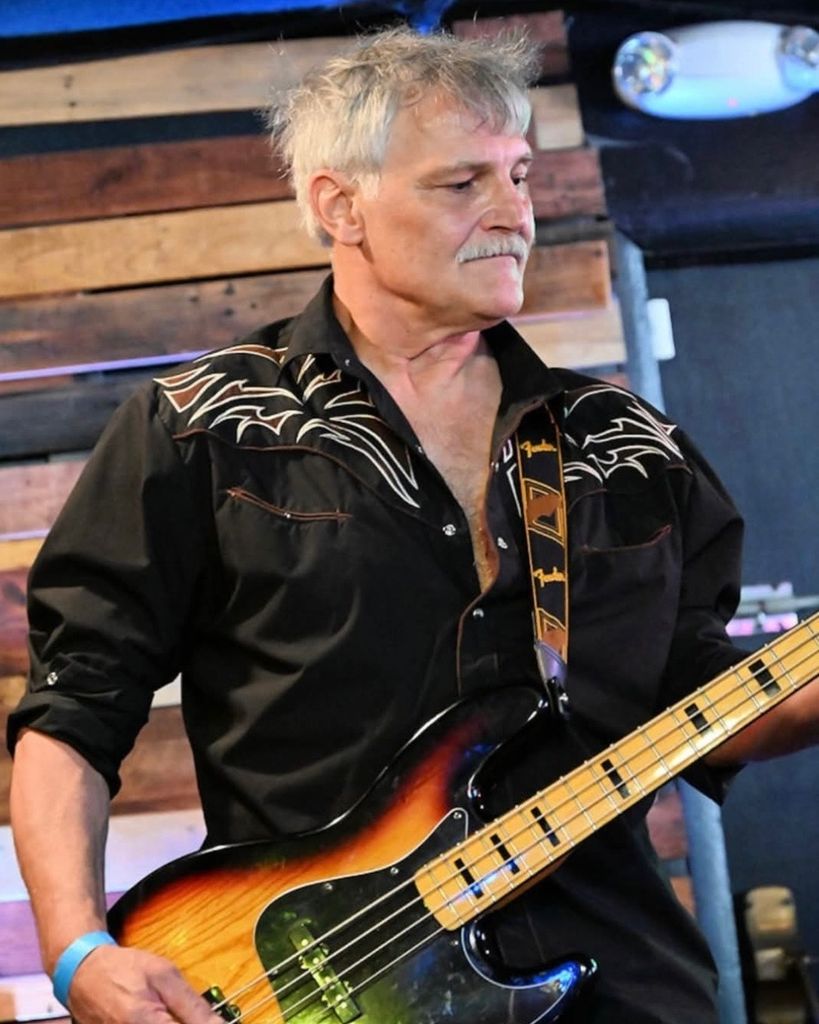 Mark J. Varrasso Profile Photo