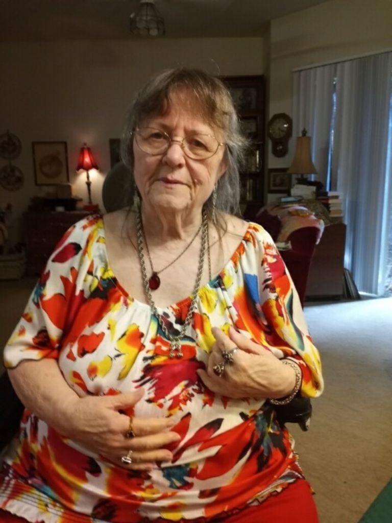 Betty "BG" George (Dilling)  Warren