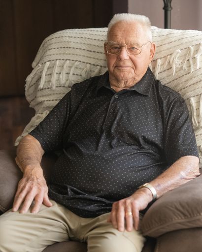 Ronald Meinen's obituary image