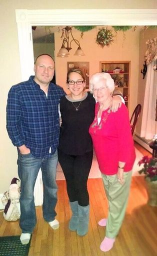 Lori Newcomb photo gallery thumbnail 111 of 130