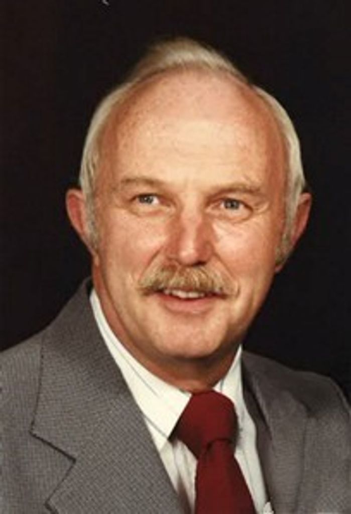 Richard Harris Profile Photo