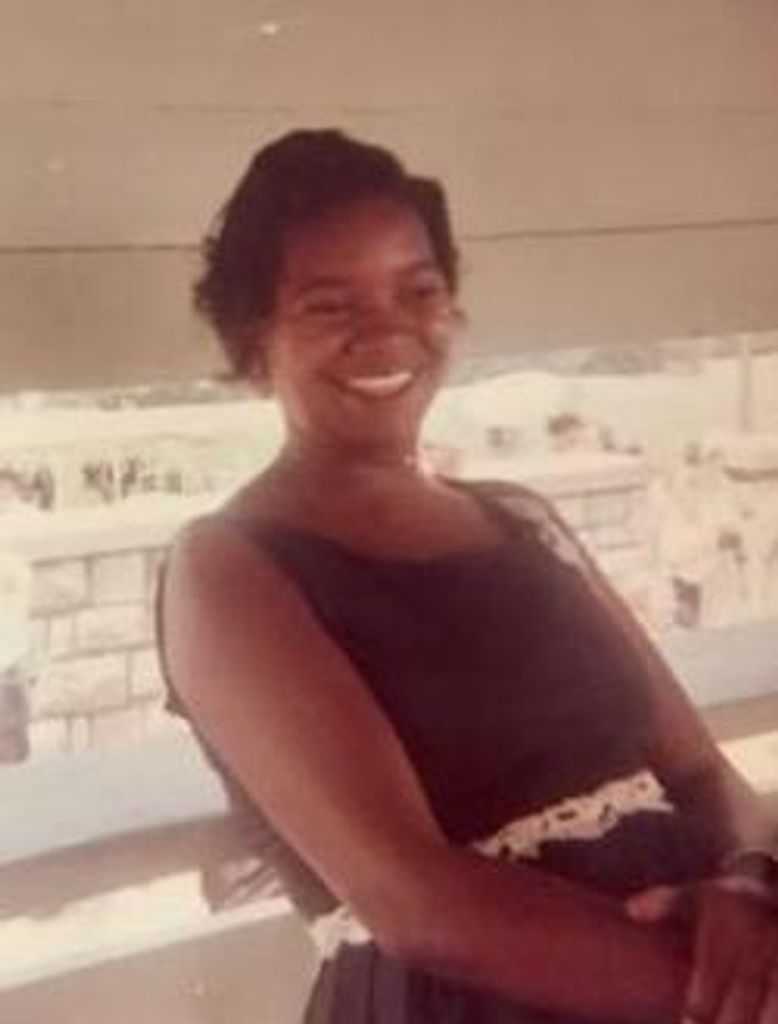 Frances Naomi Harris Profile Photo