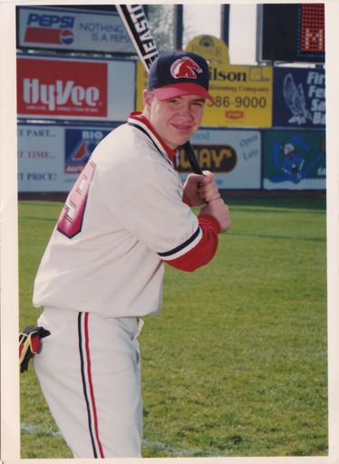 Paul Hesse photo gallery thumbnail 14 of 49