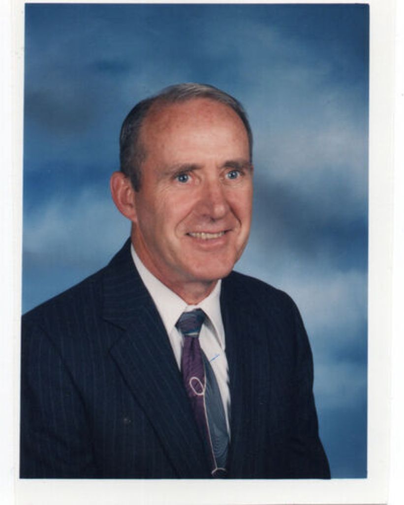 Peter A. Lavelle Profile Photo