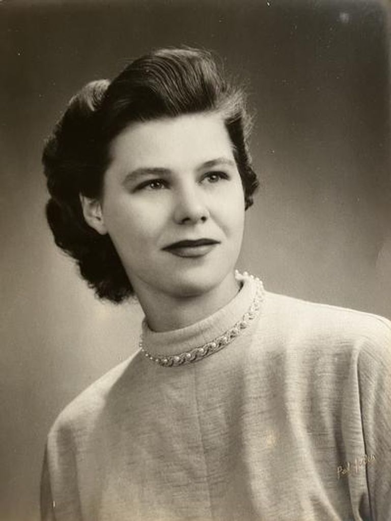 Helen Piccolo Profile Photo