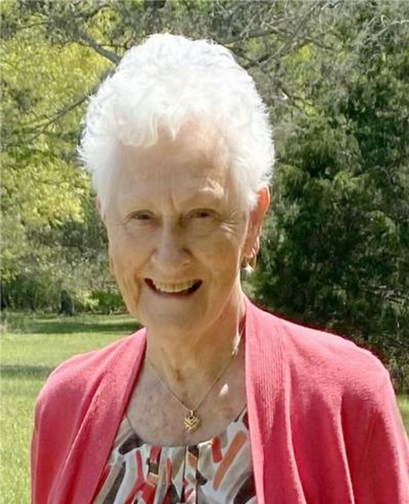 Betty Garrett Profile Photo