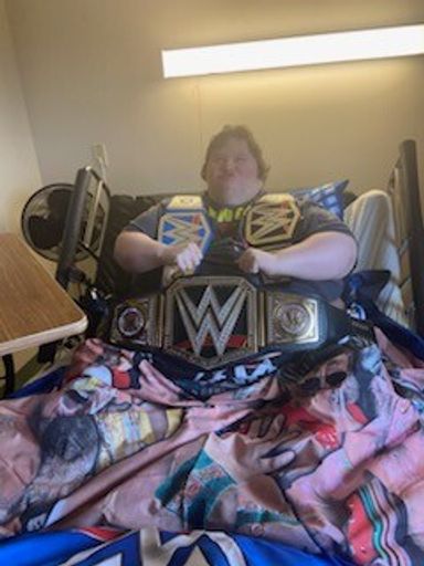 Eric Lee Lynn photo gallery thumbnail 5 of 49