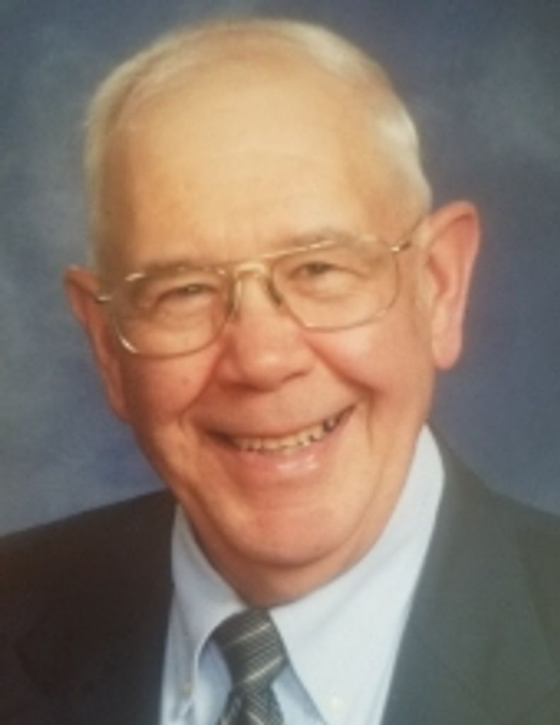 Robert E. Smith