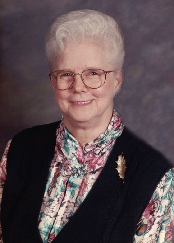 Lorraine Cote Profile Photo