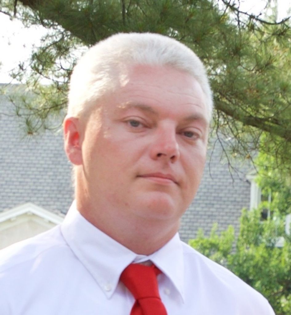 Dustin Ford