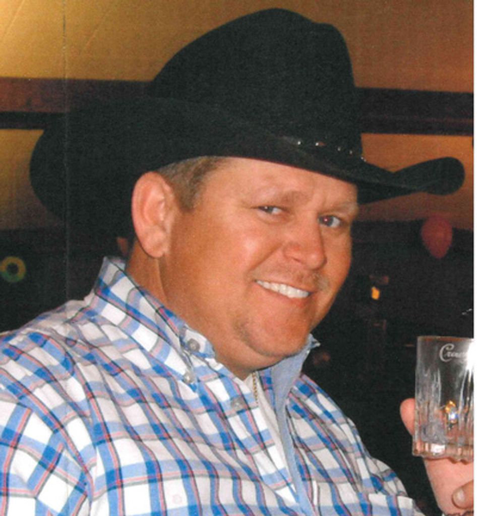 Robert "Redneck" Mccune Profile Photo
