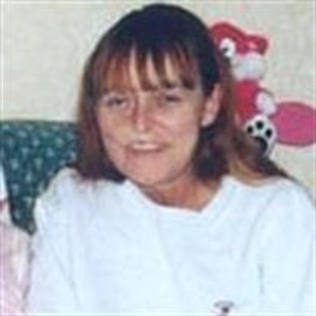 Lorraine Holt