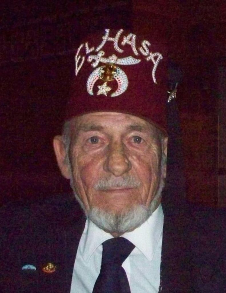 Louis "Lou" Raymond Combess Profile Photo