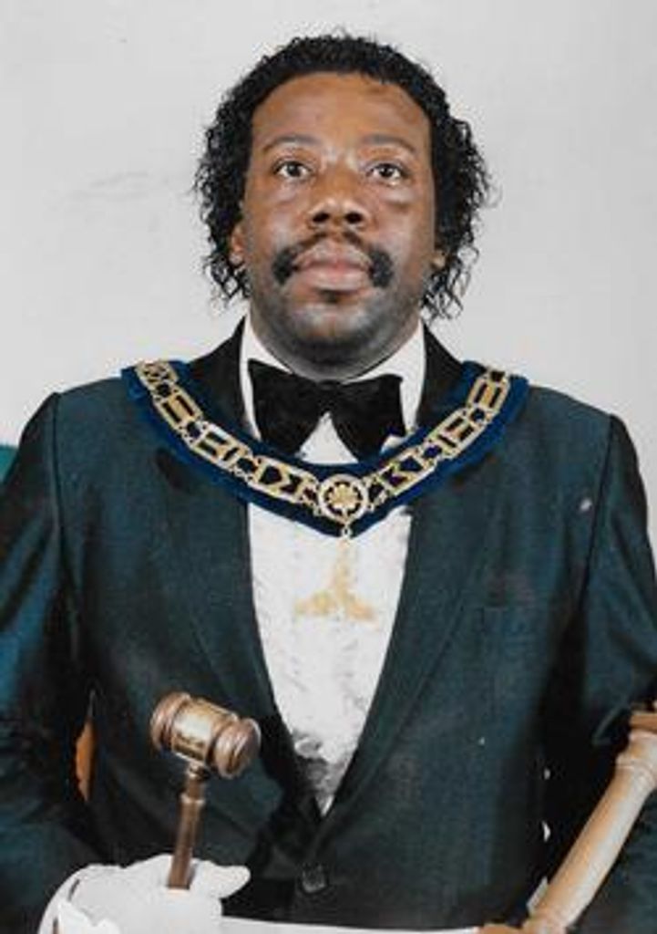 Tea Otis Thomas Profile Photo