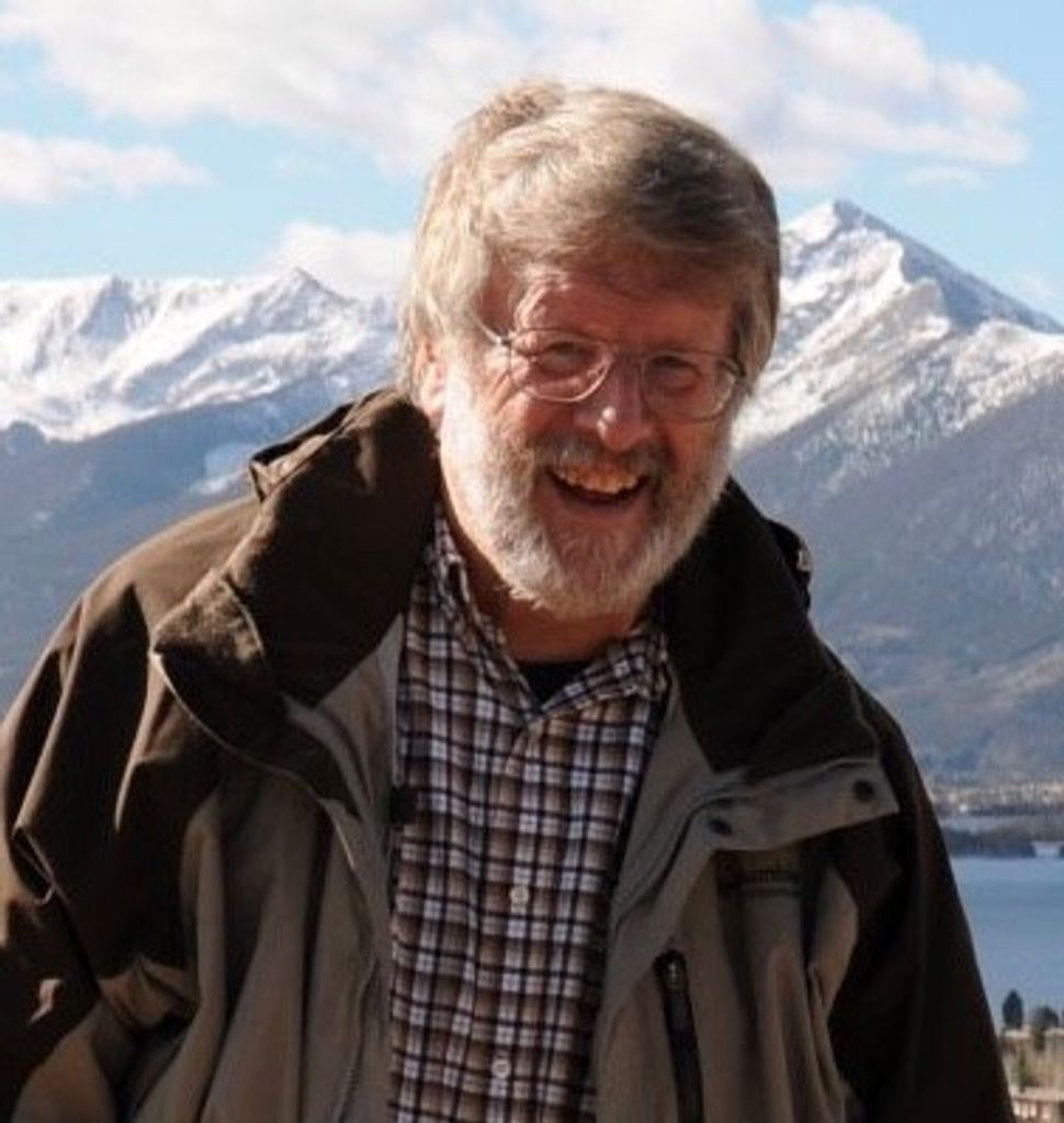 Robert Thomas ""Bob"" Roper