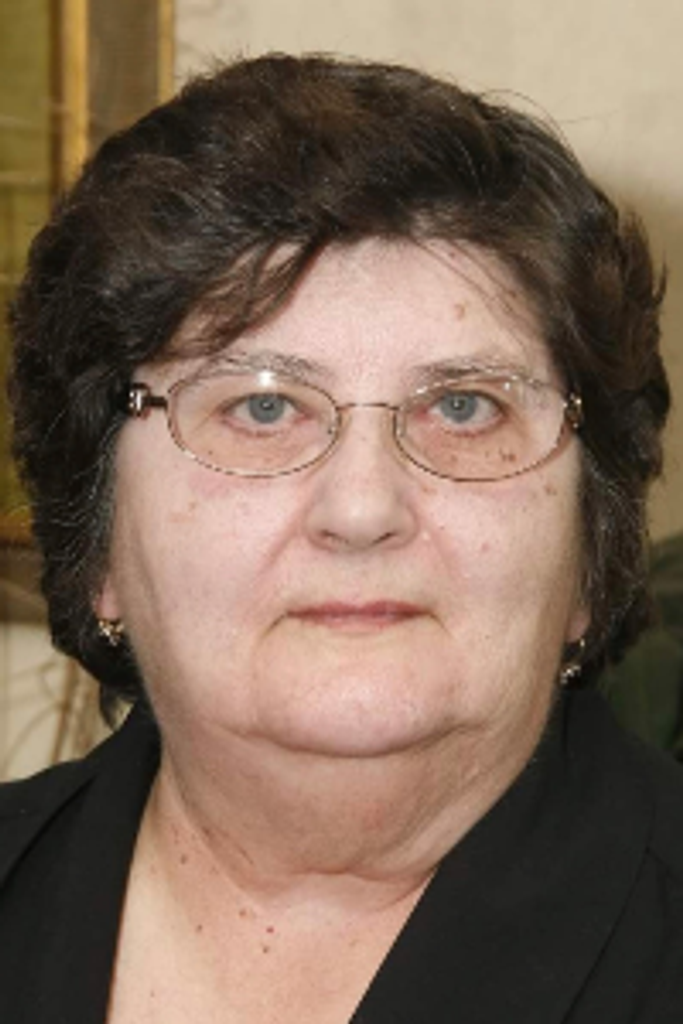 Adriana (Correia) Pereira Profile Photo