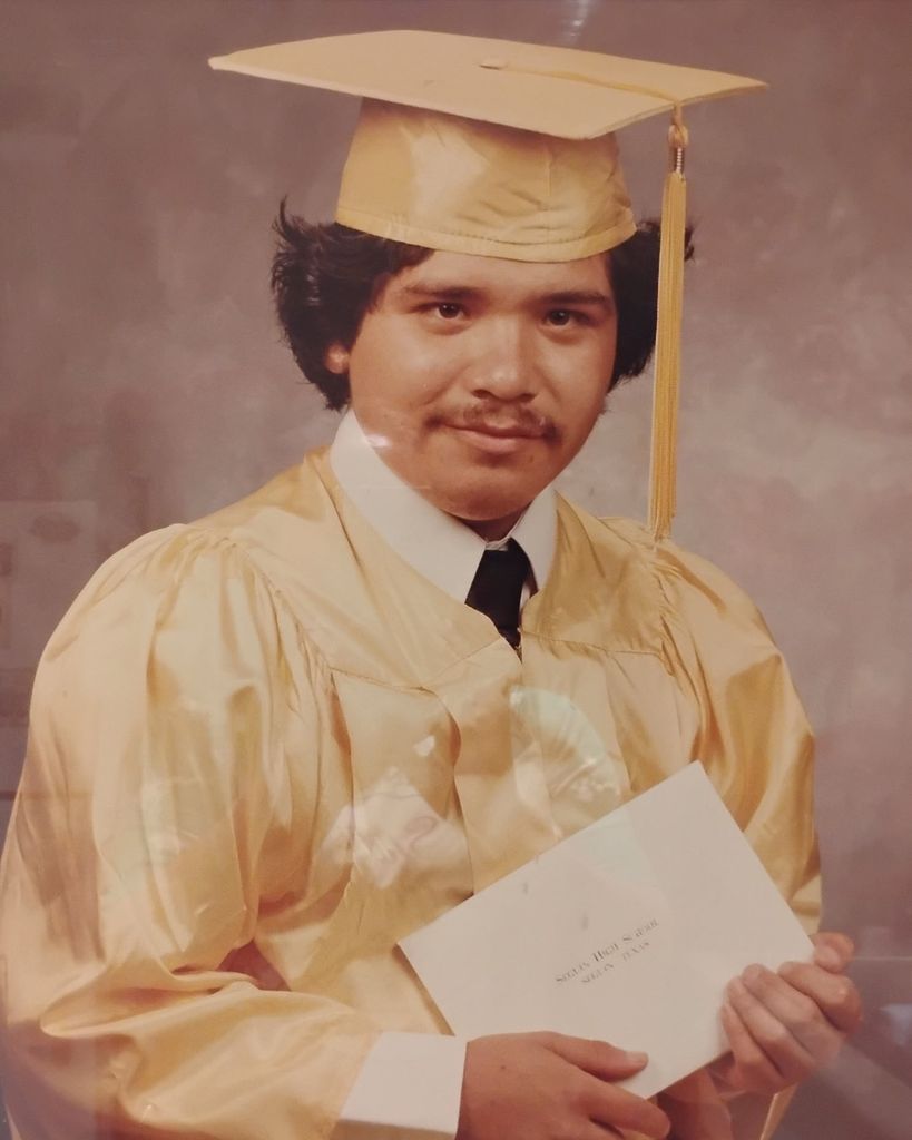 Juan J. Robles Profile Photo