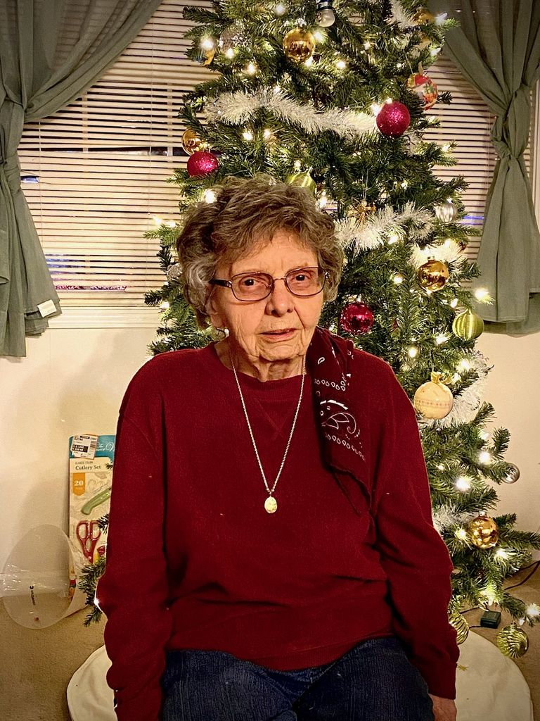 Joan Wauer Profile Photo